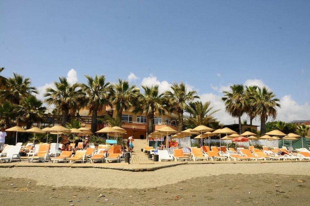 Club Tess Hotel Konaklı 外观 照片