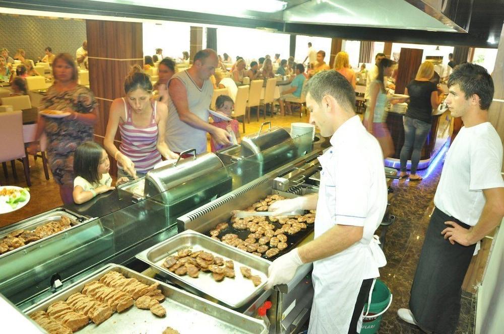 Club Tess Hotel Konaklı 外观 照片