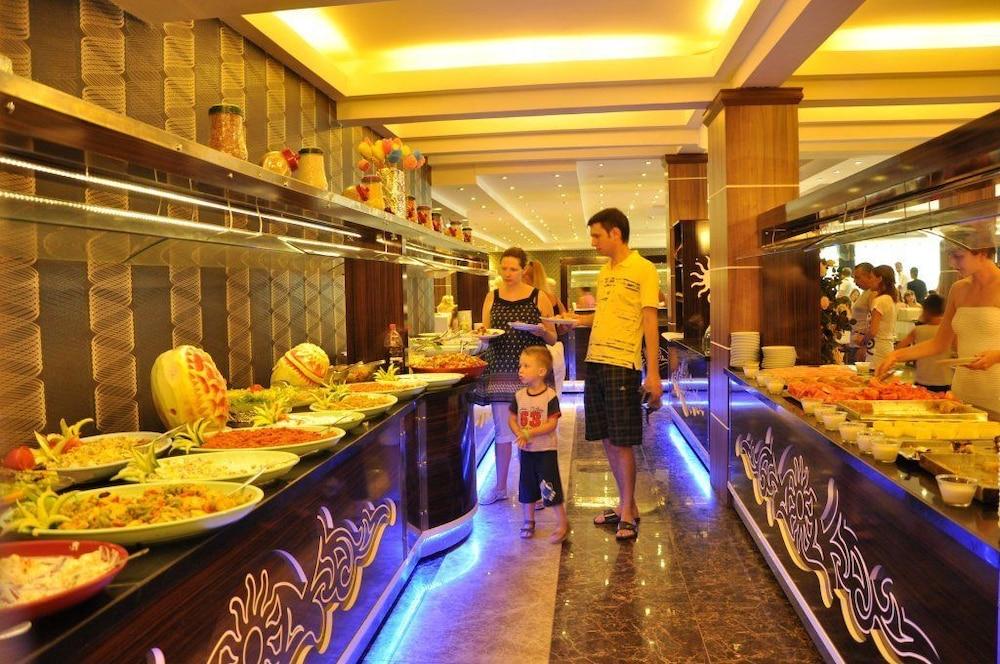 Club Tess Hotel Konaklı 外观 照片