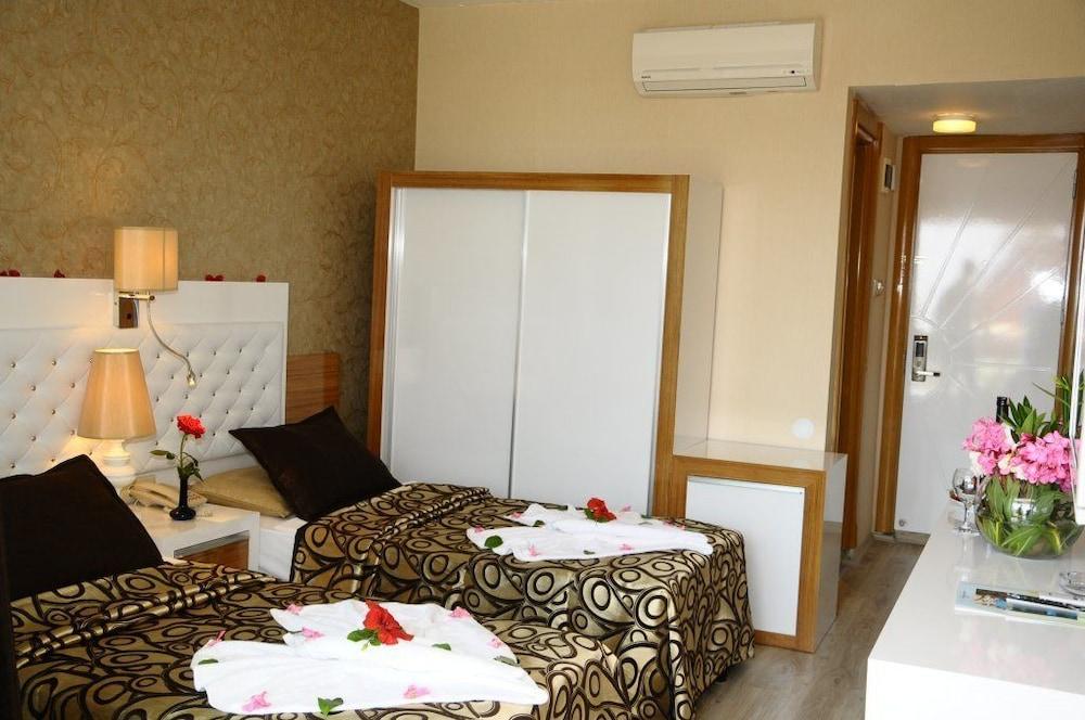 Club Tess Hotel Konaklı 外观 照片