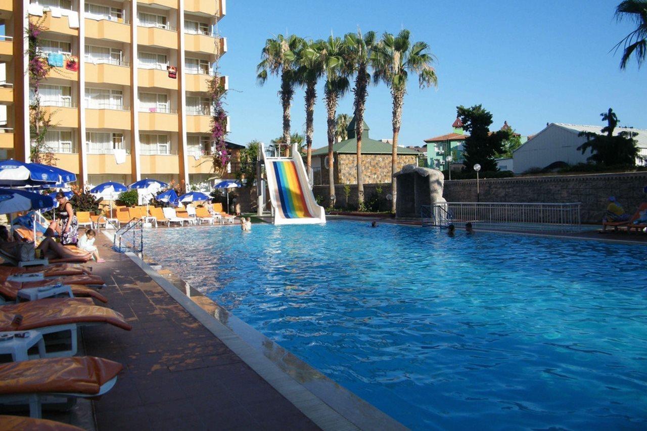 Club Tess Hotel Konaklı 外观 照片